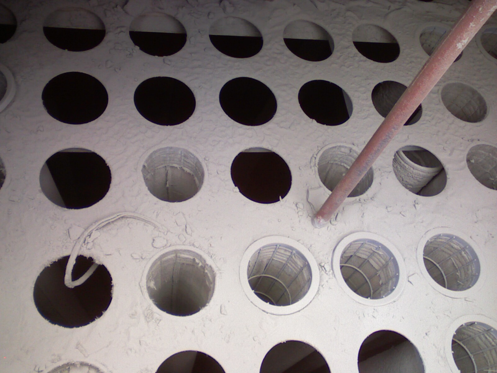 布袋式除塵器實際應用中濾袋的破損形式及原因解密 布袋式除塵器實際應用中濾袋的破損形式及原因解密